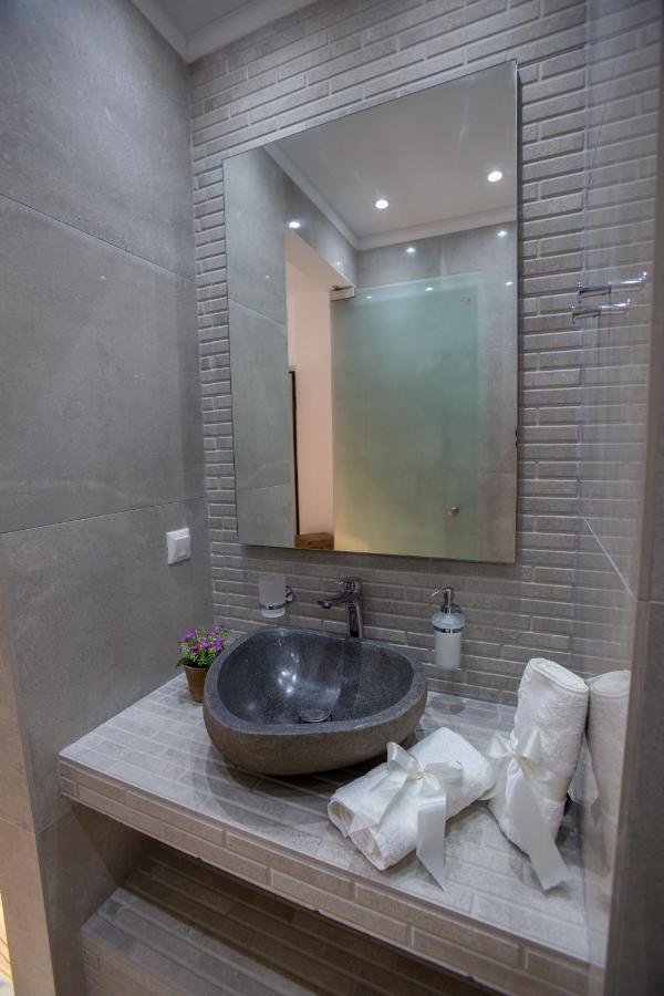 Lefkes Kea Apartment